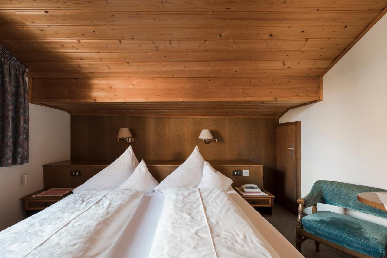Pension Zum Burggraefler Schenna Extérieur photo