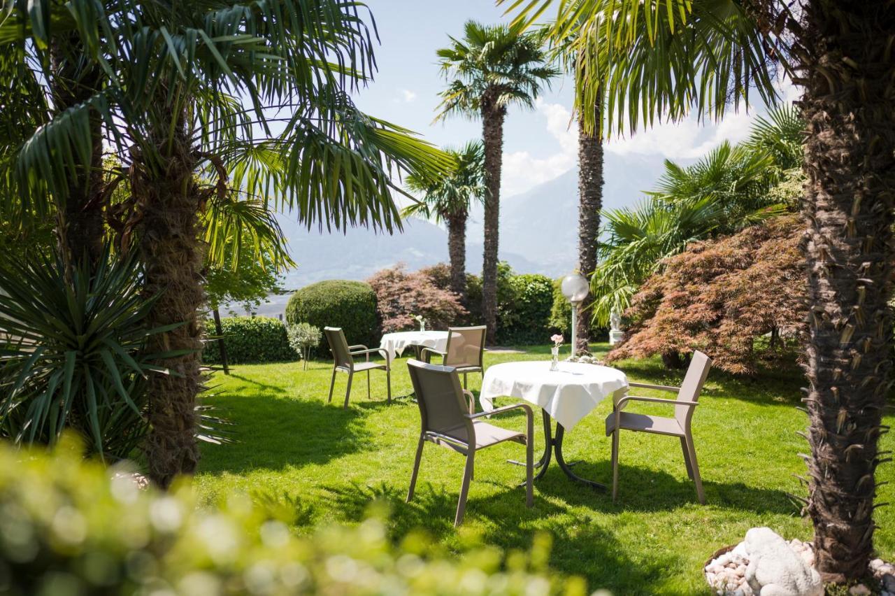 Pension Zum Burggraefler Schenna Extérieur photo