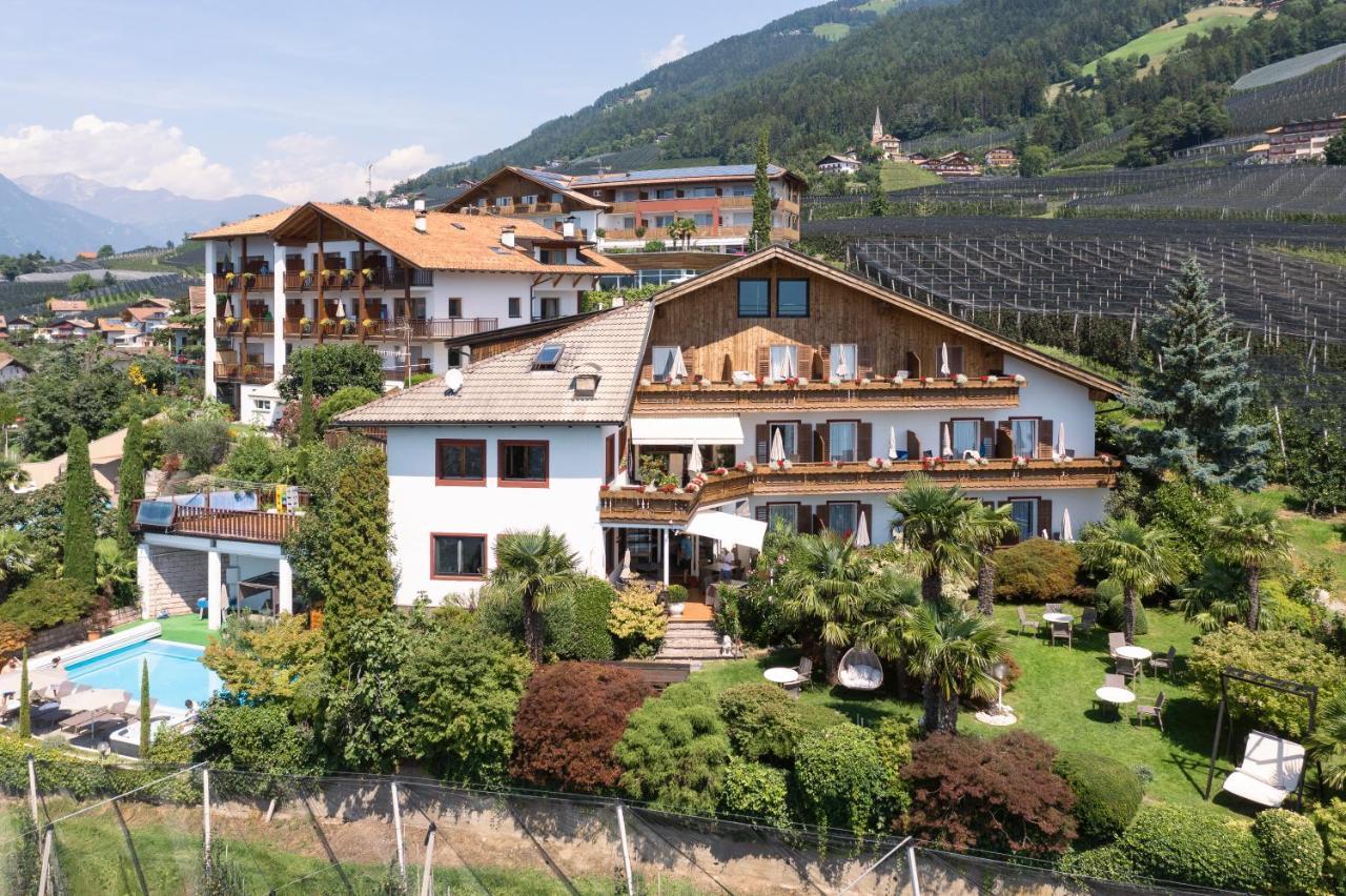Pension Zum Burggraefler Schenna Extérieur photo